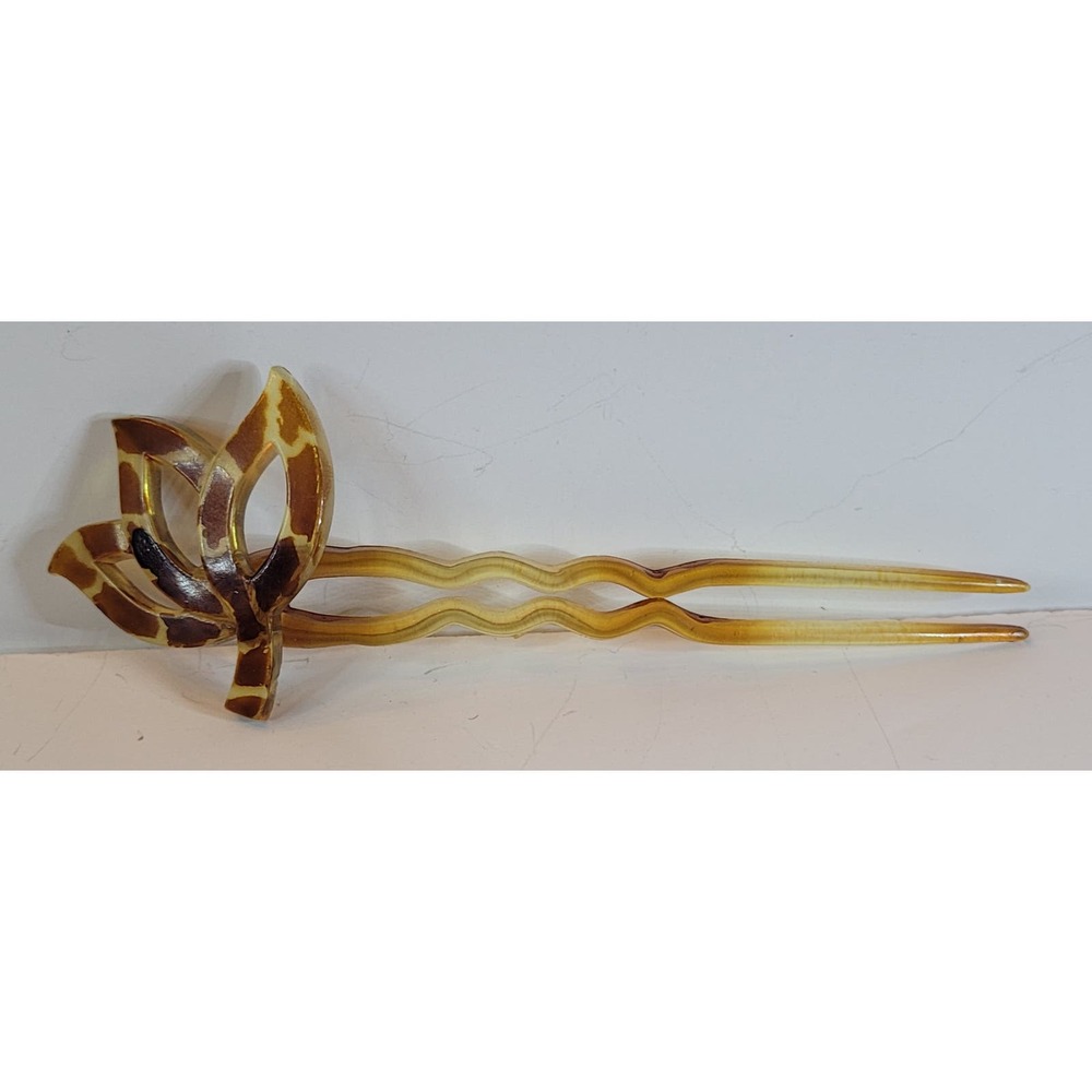 Vintage Women's Hair Comb, celluloid in a tortoise shell pattern